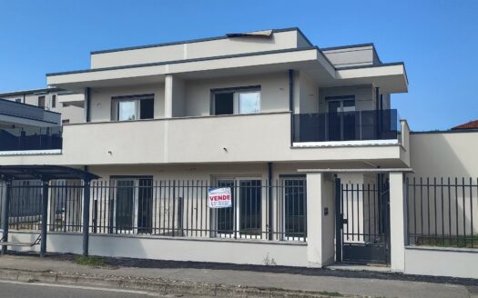 ULTIMA Nuova ed elegante villa con giardino (VILLA B) – Bareggio RIF. GG – D