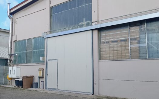 Capannone in vendita a Bareggio